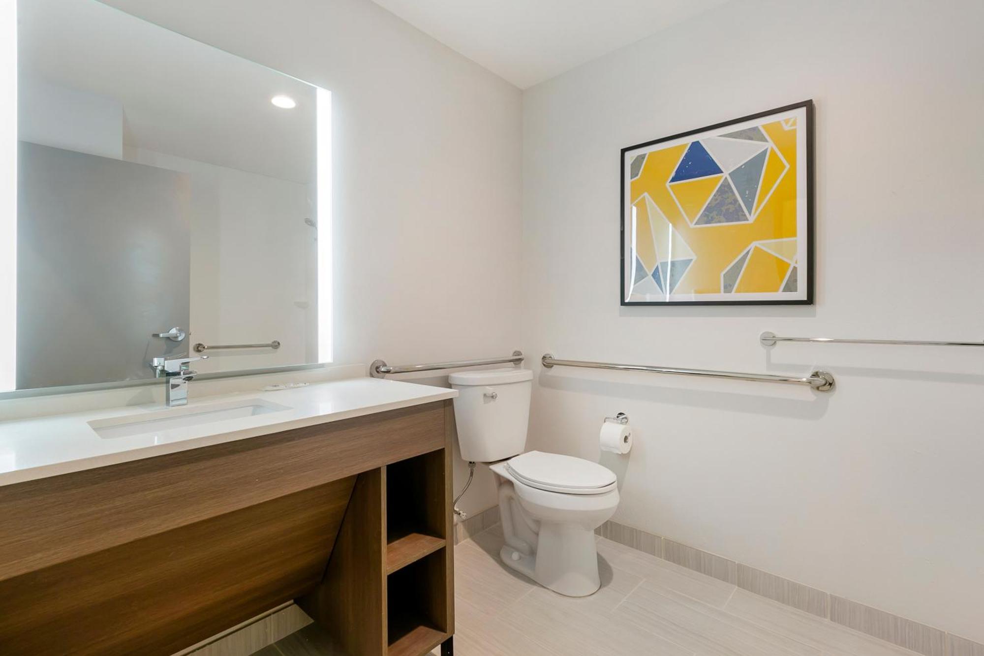 Comfort Inn & Suites ホーマ エクステリア 写真